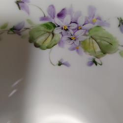 ♡ラーメン鉢＆レンゲ＋カトラリーレスト皿付(スミレ/縁ブルー) 8枚目の画像