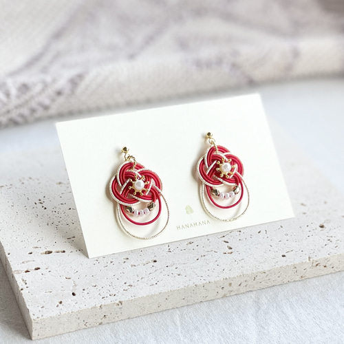 雫】水引のピアス／イヤリング ピアス（その他） HANAHANA 通販