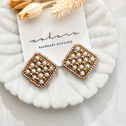 スクエア ビーズ刺繍 パール×ゴールド ピアス/イヤリング ピアス