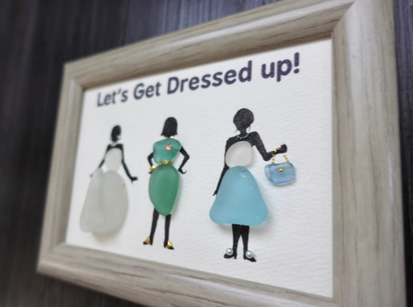 シーグラスアート　「Let’s Get Dressed up!」 4枚目の画像