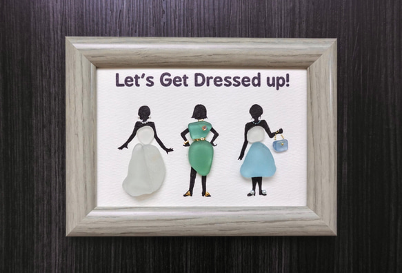 シーグラスアート　「Let’s Get Dressed up!」 1枚目の画像