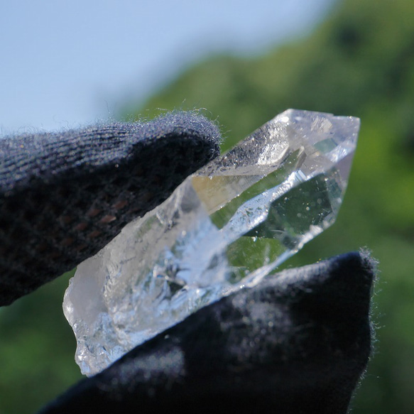 天然石マニハール産水晶約16g約38mm(ヒマラヤ山脈産)ヒマラヤ水晶ポイント[mnhq-230111-01] 4枚目の画像