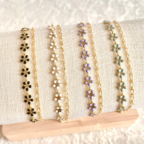 うさぎチャーム付き♡フラワーチェーン 2連ブレスレット ブレスレット