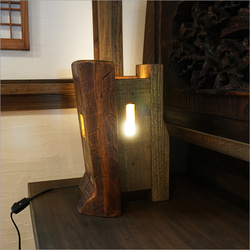 古材梁のテーブルランプ 和モダン 照明 間接照明 おしゃれ テーブルライト ウッド 天然木 デスクライト アンティーク 6枚目の画像