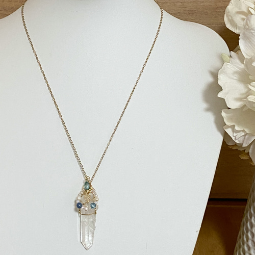 ワイヤー巻き☆宝石質 ロシアンレムリアンシードクリスタ（チェーン付） ワイヤー巻き☆宝石質 ロシアンレムリアンシードクリスタ