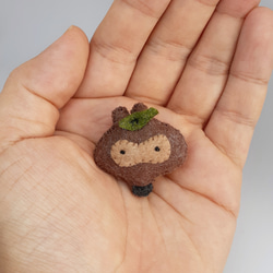 フェルトマスコット 刺繍 ブローチ 青い鳥 ブローチ おぢ 通販