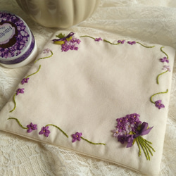 スミレブーケ刺繍のポットマット【リボン刺繍】 その他キッチン小物 菫 