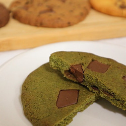 低糖質・グルテンフリー♡しっとりソフトなBIGアメリカンチョコクッキー〜プレーンと選べる1種の2枚セット〜 5枚目の画像