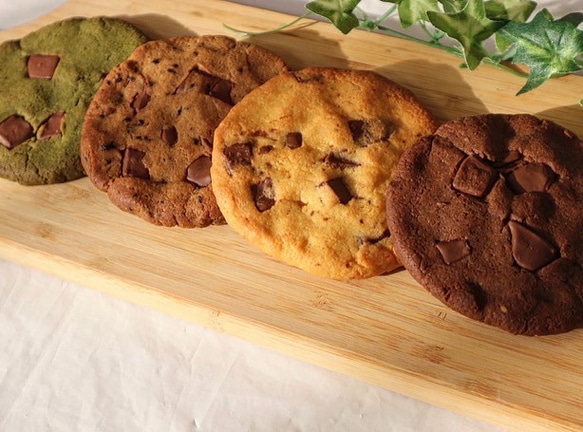低糖質・グルテンフリー♡しっとりソフトなBIGアメリカンチョコクッキー〜プレーンと選べる1種の2枚セット〜 7枚目の画像