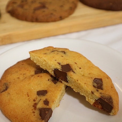 低糖質・グルテンフリー♡しっとりソフトなBIGアメリカンチョコクッキー〜プレーンと選べる1種の2枚セット〜 3枚目の画像