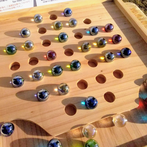 贈り物にも喜ばれる デイサービスでも大人氣‼ 杉とビー玉で遊ぶ『ぼけ