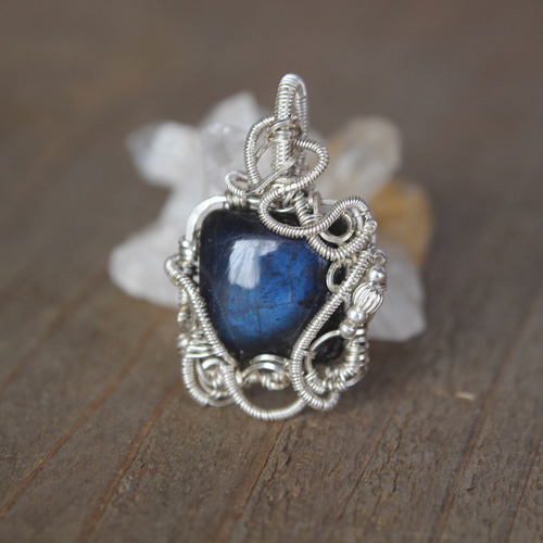 ダークブルーラブラドライト シルバー925 ワイヤーラッピング