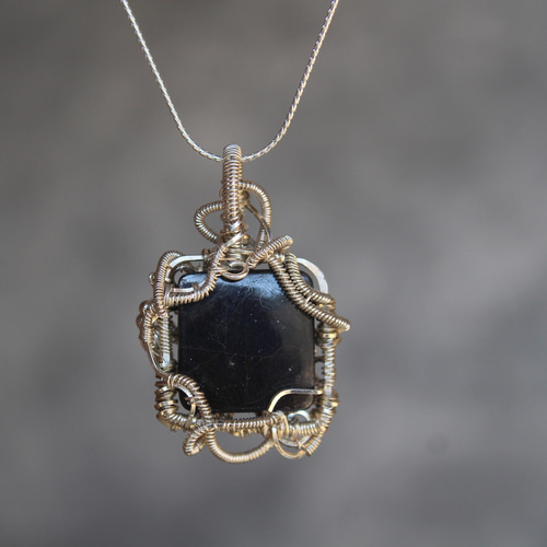 ダークブルーラブラドライト シルバー925 ワイヤーラッピング