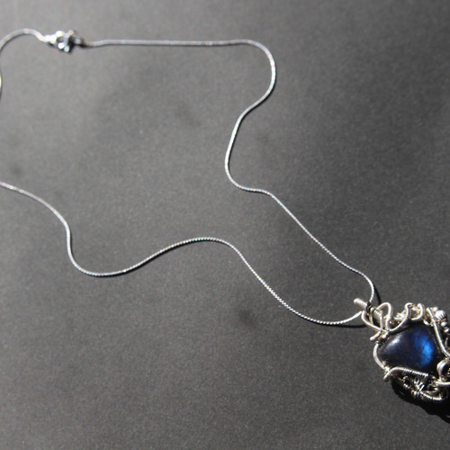 ダークブルーラブラドライト シルバー925 ワイヤーラッピング