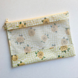 リバティ「チェッカードローズ」（イエロー） クリアフラットポーチ A5