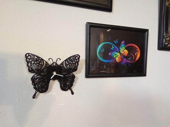 Butterfly 蝶々 アゲハ 蝶 ラインアート ポップアート 3Dプリンター 時計 掛時計 モノクロ 黒 インテリア 2枚目の画像