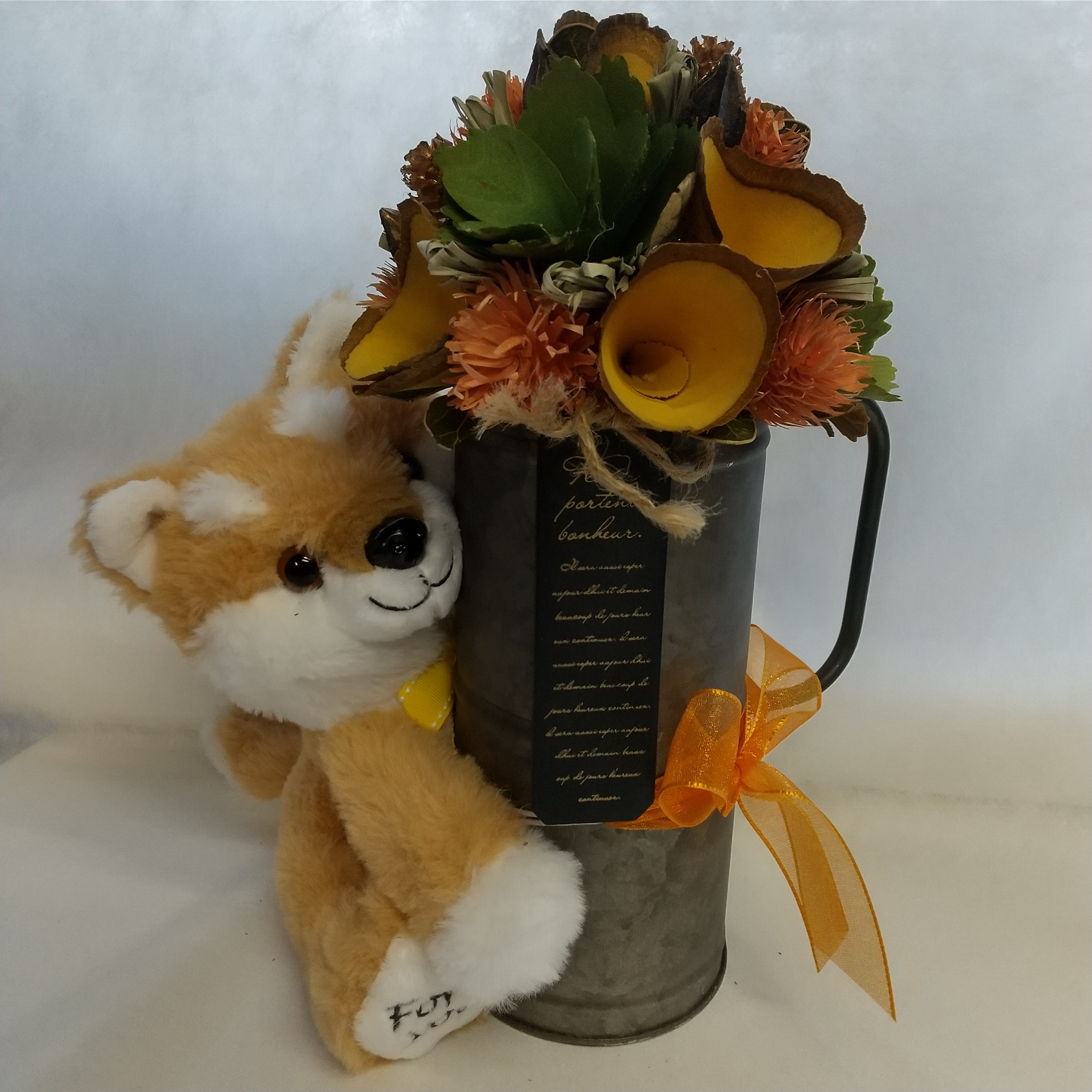 お祝い、プレゼントに♡　柴犬が、一生懸命抱っこしているスライスウッドのドライ