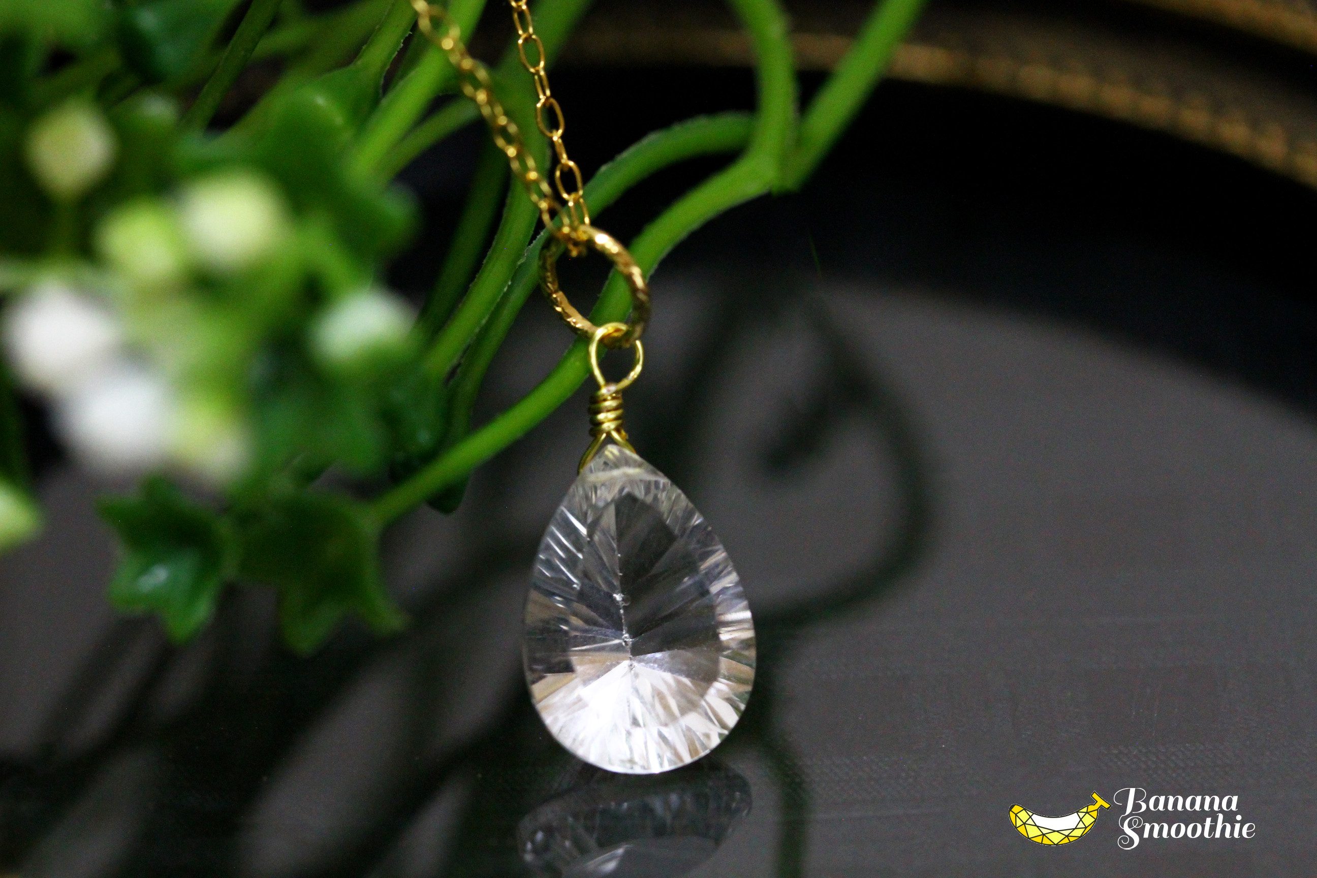 宝石に負けない輝き クリスタル(水晶) コンケーブカット 14kgf ネックレス 4月誕生石