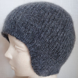 【即納】耳付き帽リブ編み多めのニット帽手編み暖かいウール 100%モヘア 1枚目の画像