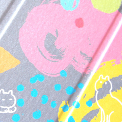 【Apple Pencil収納付／三折り手帳型ソフトケースタイプ】らくがき猫のiPadケース 10枚目の画像