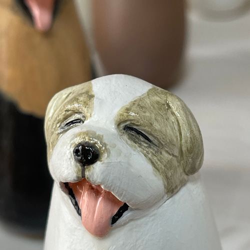 5頭の犬ブルドッグ置物