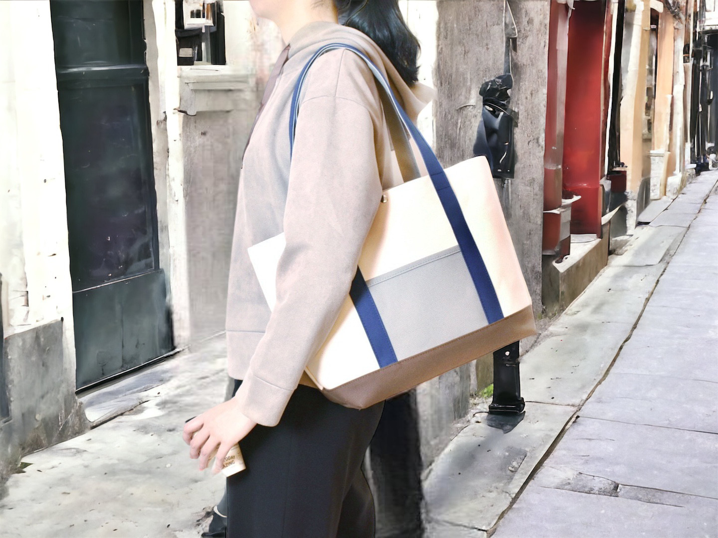 スイスアルプス　A4トート