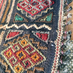 《SALE》世界に1枚　特別でおしゃれなインテリアになる　ヴィンテージ　KILIM モロッカンキリム　LF202008 6枚目の画像