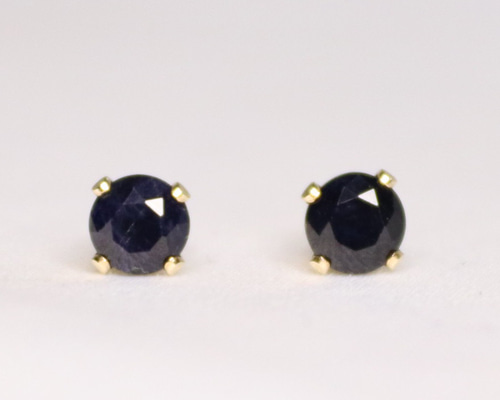14KGF ブラックサファイア 4mm シンプル 一粒 ピアス ピアス（スタッド