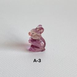 フローライト ミニうさぎ 【A】 彫刻置物 天然石 卯年 5枚目の画像