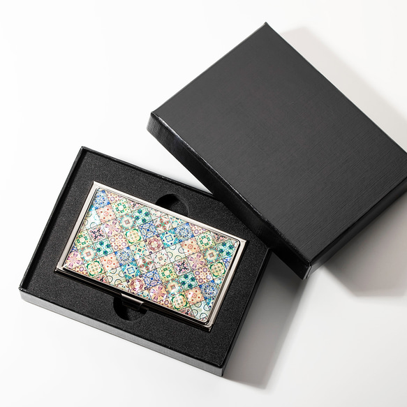 天然貝殼名片盒（曲奇節）貝殼和珍珠母藝術 | 推薦用於禮物和禮物 第1張的照片