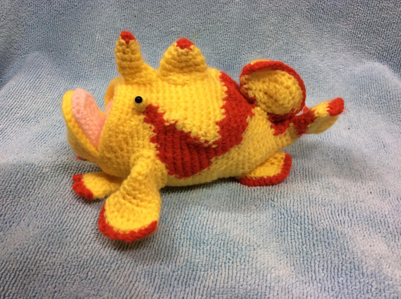 かぎ針編み海洋生物カエルアンコウかわいい編みぐるみ 4枚目の画像