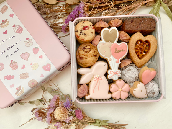 （2月10日発送！）バレンタインのクッキー缶♡（うさぎハート） 3枚目の画像