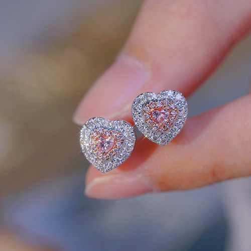 ハート形天然ダイヤモンドピアスk18 ハートピアス