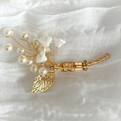 珍珠枝形胸針/腕花 - 天然珍珠與白色花朵 | 儀式 | 入場儀式 | 畢業典禮 | 婚禮 [補貨] 第3張的照片