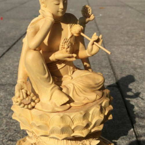 大迫力 木彫り 仏像 如意輪観音菩薩座像 彫刻 一刀彫 天然木檜材 大迫力 木彫り 仏像 如意輪観音菩薩座像 彫刻 一刀彫 天然木檜材
