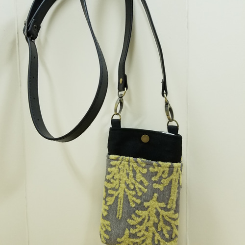 ミナペルホネン スマホポーチハンドメイド スマホポシェット  