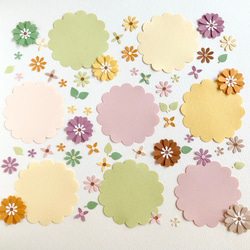 ホネタローさま専用　クラフトパンチのカード(5.7cm)とお花のセット和み色〜カード17枚 2枚目の画像