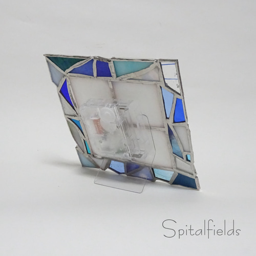 一点もの】ステンドグラスの時計 S（ブルー_215） 掛け時計・置き時計