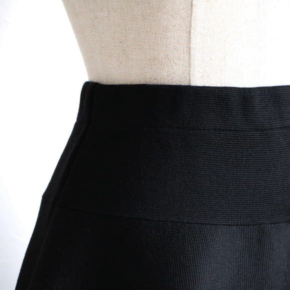 [適合寒冷天的任何場合！ ] 空氣羊毛針織喇叭裙[黑色] 第5張的照片