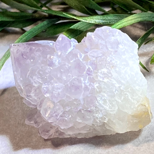 精霊を呼ぶ石✨　変種　カクタスアメジスト　サボテン水晶　ラフストーン　原石 精霊を呼ぶ石✨ 変種 カクタスアメジスト サボテン水晶 ラフ