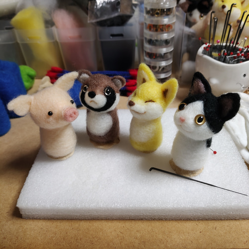 指人形セット こぶたぬきつねこ 羊毛フェルト なるさん 通販 15270400