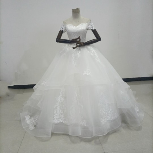 高品質！ウエディングドレス 取り外し襟 オフショルダー トレーン  