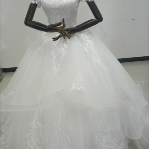 高品質！ウエディングドレス 取り外し襟 オフショルダー トレーン  