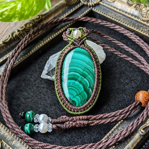 マラカイトのマクラメネックレス 楽天市場】マラカイト マクラメペンダント 天然石ペンダント