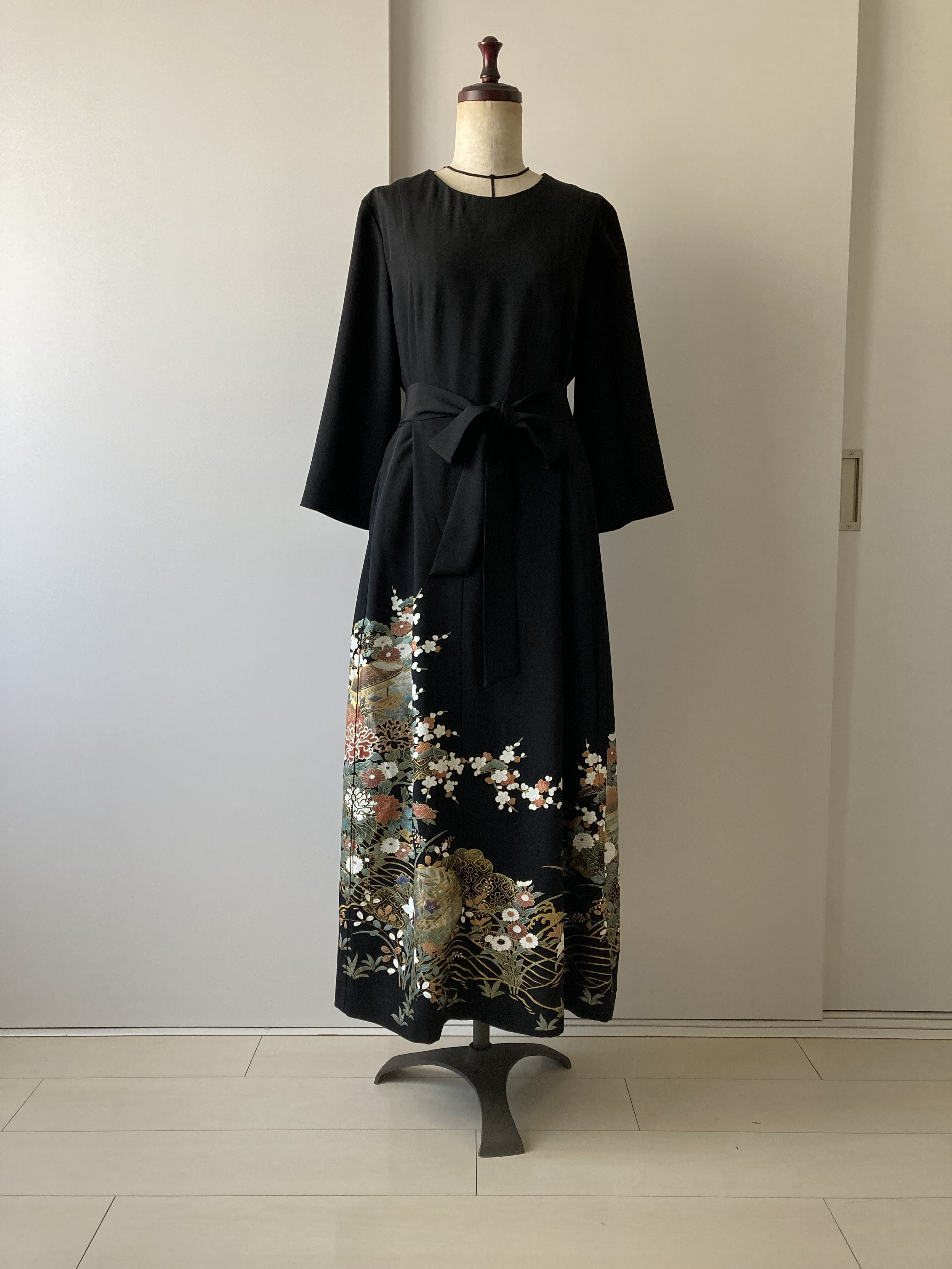 着物リメイクワンピース留袖ドレス竹梅豪華刺繍