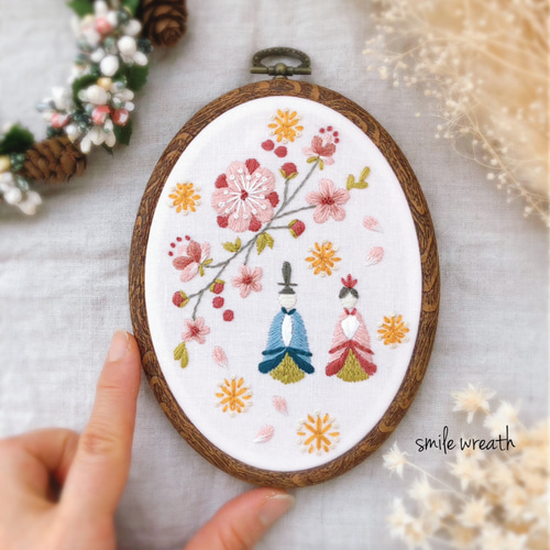 ひな祭り 刺繍アート 木製フレーム付き ひな祭り 刺繍アート 木製フレーム付き 【公式通販】