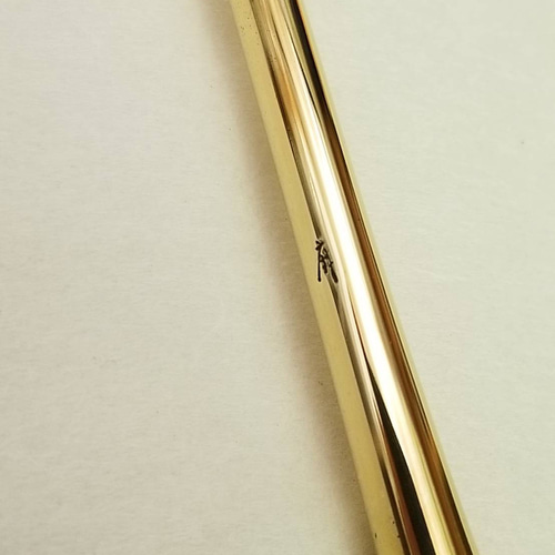 特注品★煙管 純銀 極上 延べ 手彫 左三つ巴 紋 金属工芸 彫刻 未使用 レア 完全受注生産 真鍮四角のし型麻紋延べ煙管 その他アクセサリー