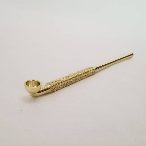 特注品★煙管 純銀 極上 延べ 手彫 左三つ巴 紋 金属工芸 彫刻 未使用 レア 楽天市場】龍 立体装飾 真鍮豆延煙管 115mm 全3色 短め きせる