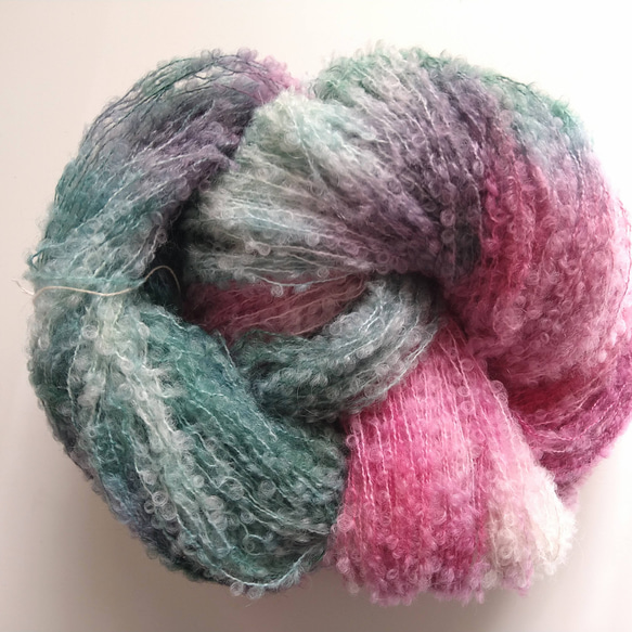 ☆手編み レインボー カラー ファー付 フワフワ♡ 円座 ☆ ☆手編み レインボー カラー ファー付 フワフワ♡ 円座 ☆