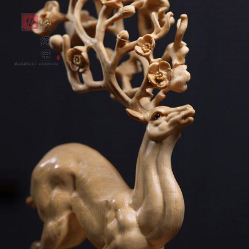 木彫り 置物 ニホンジカ 立像 彫刻 一刀彫 天然木檜材 職人手作 木彫り 置物 ニホンジカ 立像 彫刻 一刀彫 天然木檜材 職人手作